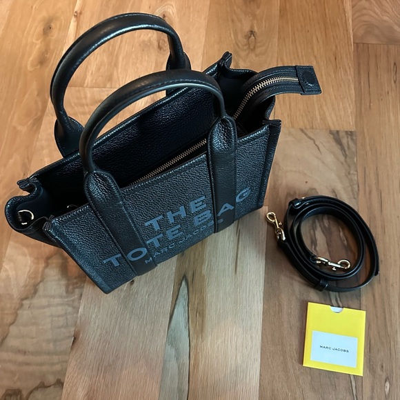 NWOT Marc Jacobs The Leather Small Tote Bag - Picture 3 of 7